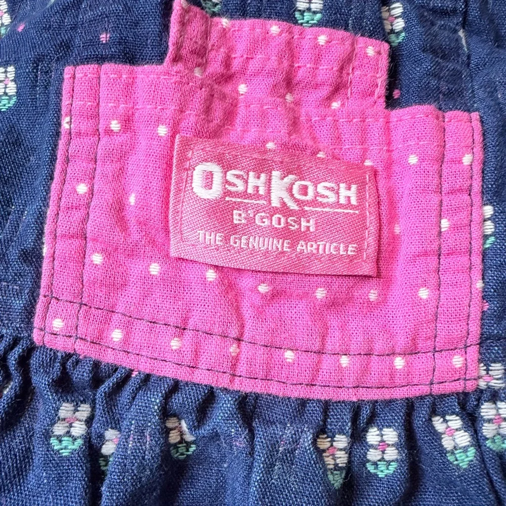 OshKosh B'gosh vintage Navy and Pink Pocket dainty flower overalls 18m a-44